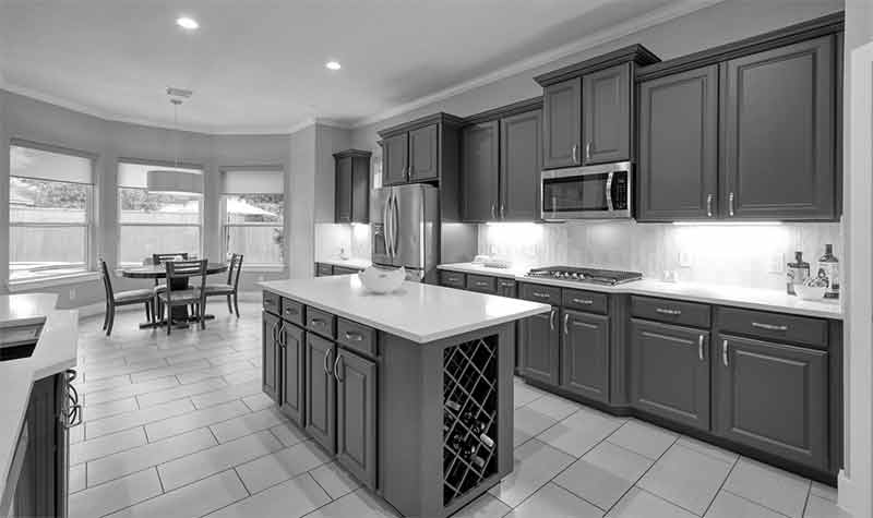 gourment kitchen Woodlands home